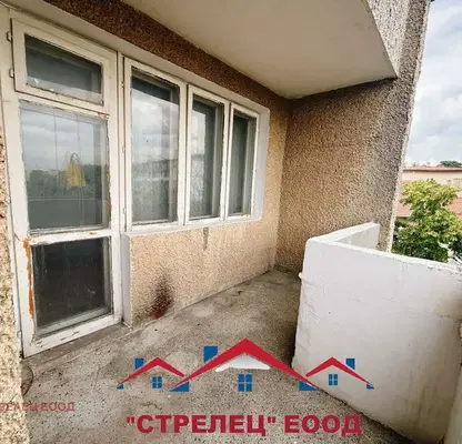 Photo 5 — 4-bedroom apartment in Dobrich, Gradska Bolnica
