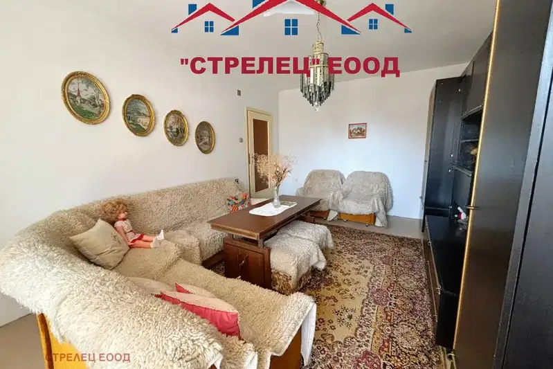 4-bedroom apartment in Dobrich, Gradska Bolnica