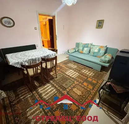 Photo 5 — 4-bedroom apartment in Dobrich, Gradska Bolnica