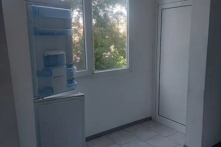 Гарсониера 45 кв.м в Добрич, Христо Ботев с балкон
