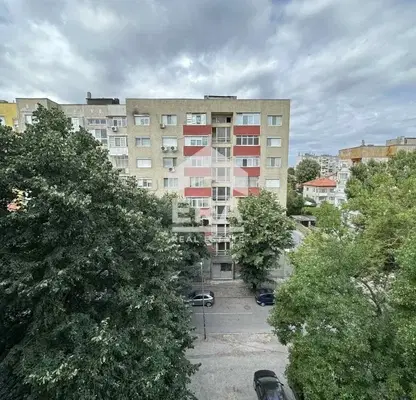Photo 3 — Two-room apartment 66 sq m in Yovkovo district, Dobrich with garage