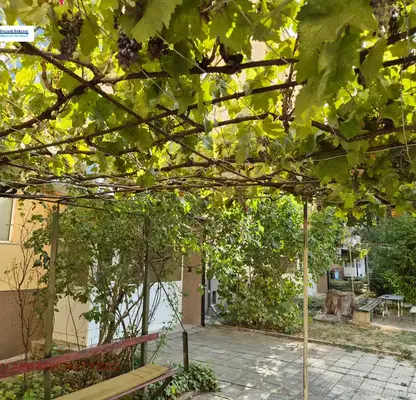 Photo 2 — 4-bedroom apartment in Kyustendil, Dupnica
