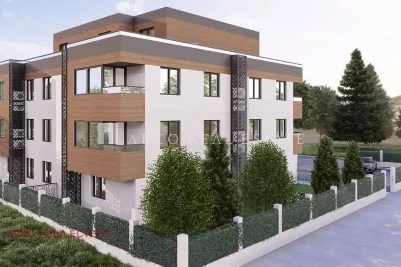 Three-room apartment with yard in Elin Pelin