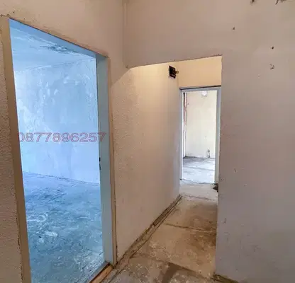 Photo 4 — 2-bedroom apartment in област София, Etropole
