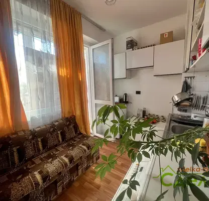 Снимка 4 — Гарсониера 38 кв.м в Младост, Габрово с остъклена тераса