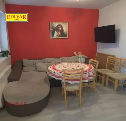 Photo 2 — 4-bedroom apartment in Oblast Dobrich, General Toshevo