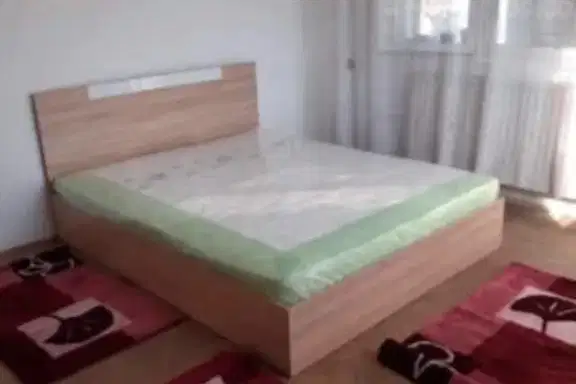 Тристаен апартамент с панорамна тераса в Горна Оряховица