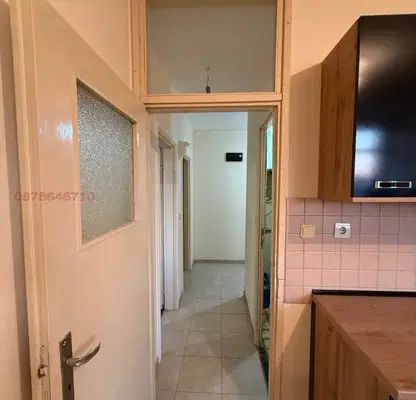 Photo 2 — 4-bedroom apartment in Haskovo, Badema