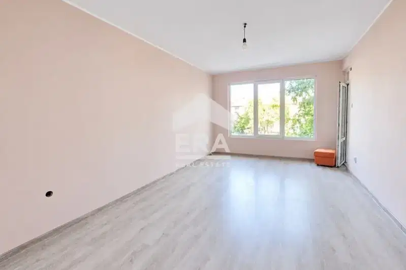 4-bedroom apartment in Haskovo, Drujba 1