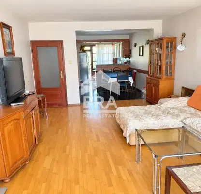 Photo 2 — Spacious 3-room apartment in Lyuben Karavelov, Haskovo