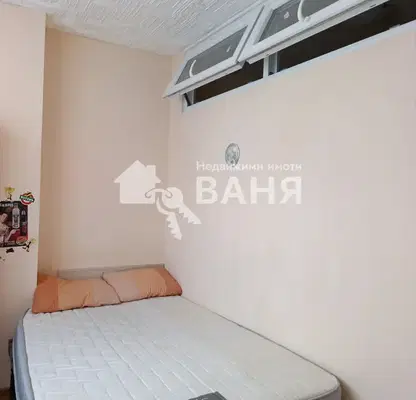 Снимка 5 — Двустаен апартамент с паркинг в Карлово, 3-ти етаж