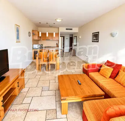 Снимка 2 — Двустаен апартамент с тераса в Каварна, Kaliakria Resort