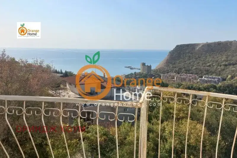 Two-room apartment with sea view in Kavarna, coastal area