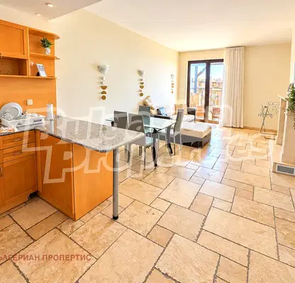Photo 2 — Spacious 3-room apartment in Kavarna with sea view