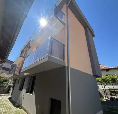Photo 2 — Three-room apartment with parking space in Kazanlak, new-build