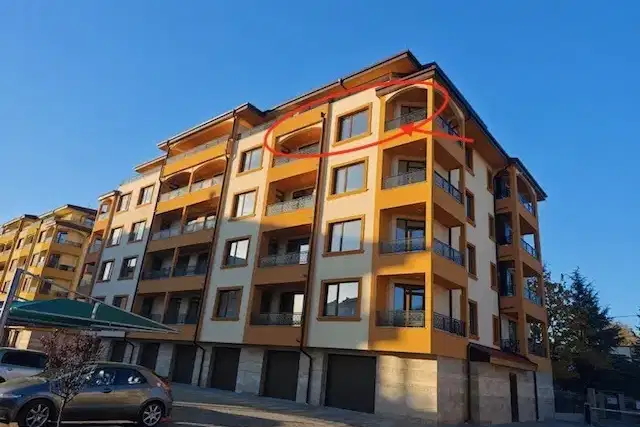 Spacious 3-room apartment in Kazanlak with two terraces