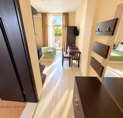 Photo 3 — Studio apartment in Sunny Beach resort with pool and security