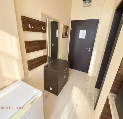 Photo 4 — Studio apartment in Sunny Beach resort with pool and security