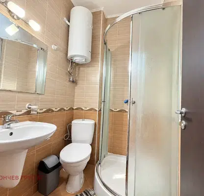 Photo 5 — Studio apartment in Sunny Beach resort with pool and security