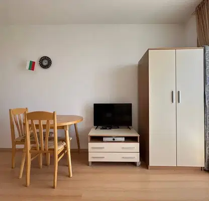 Photo 4 — Studio apartment in Sunny Beach resort with balcony