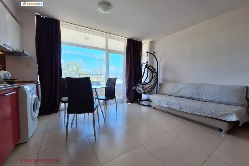 Spacious one-room studio in Sunny Beach with pool