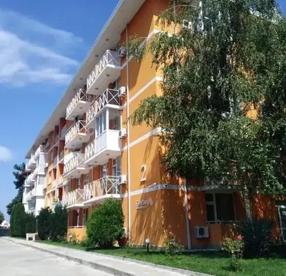 Снимка 3 — Студио апартамент в Слънчев бряг с южна тераса