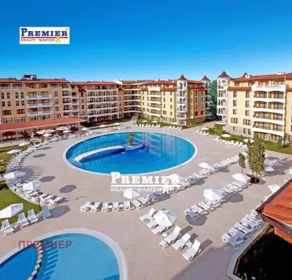 Photo 2 — Two-room apartment in Sunny Beach with gated complex