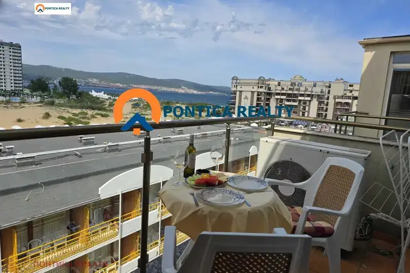 2-room apartment with frontal sea view in Sunny Beach