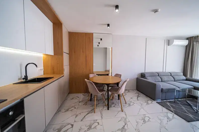 Three-room apartment with balcony in Sunny Beach resort, Piasatsite