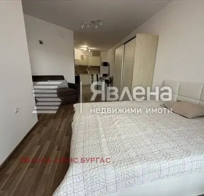 Снимка 2 — Студио апартамент с гледка към басейна в Слънчев бряг
