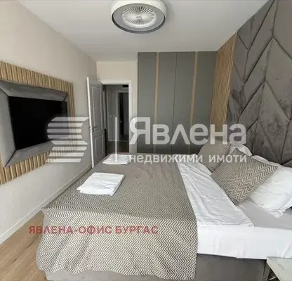 Снимка 3 — Двустаен апартамент в Слънчев бряг с модерно обзавеждане