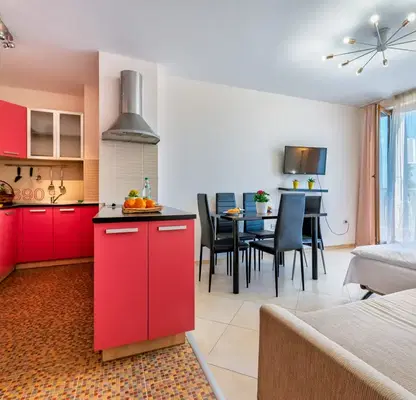 Photo 2 — 2-room apartment with sea view in Sv. Sv. Konstantin and Elena
