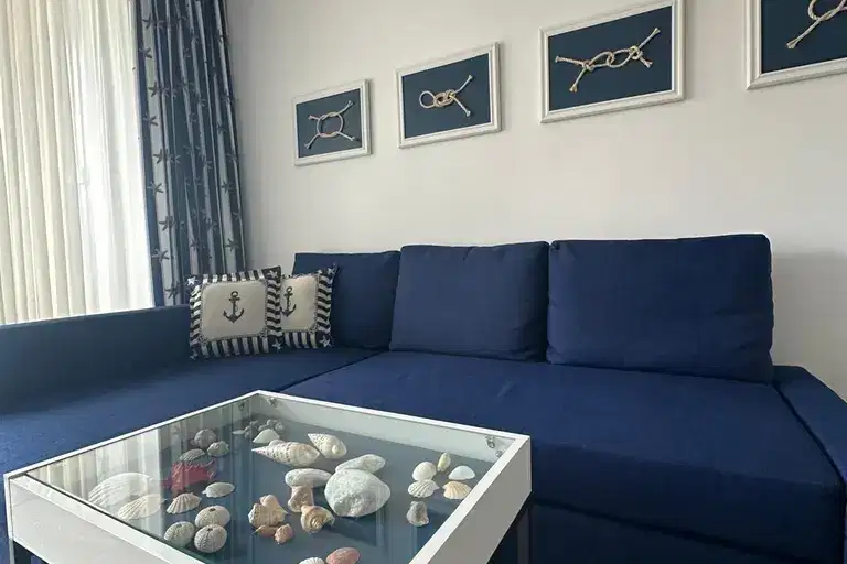 Two-room apartment in the resort of Sv. Sv. Konstantin i Elena with terrace