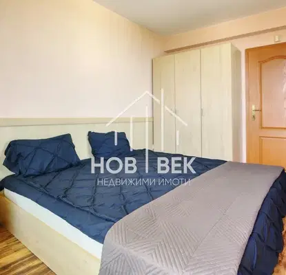 Photo 2 — Three-room apartment with sea view in Sv. Sv. Konstantin i Elena