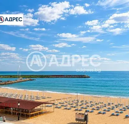Снимка 3 — Едностаен апартамент с тераса в к.к. Златни пясъци, Варна