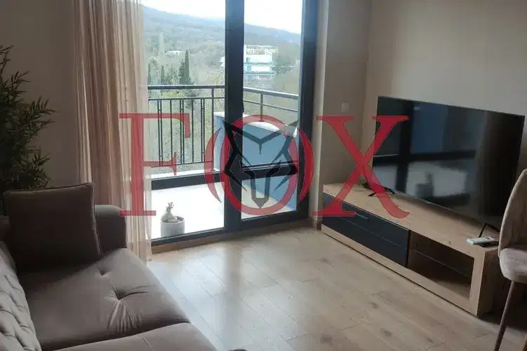 3-bedroom apartment in Zlatni Pyasyci