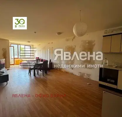 Снимка 4 — Тристаен апартамент с морска гледка в Златни пясъци