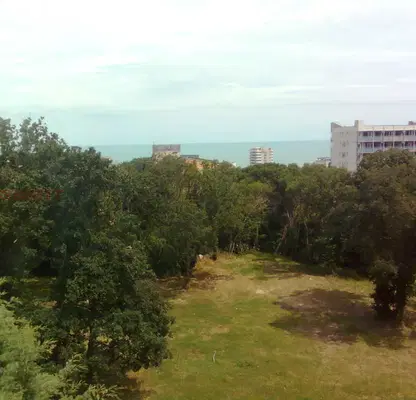 Снимка 2 — Тристаен апартамент с морска панорама в Златни пясъци