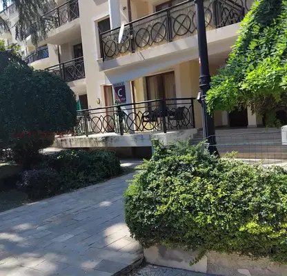 Photo 2 — Studio apartment in Zlatni Pyasatsi resort, Iglika with controlled access