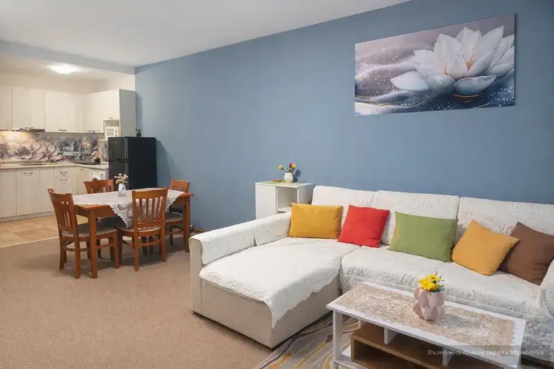 Two-room apartment in Zlatni Pyasatsi resort complex with terrace