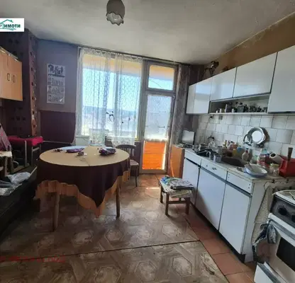 Photo 4 — 3-bedroom apartment in Lovech, Shirok Centyr