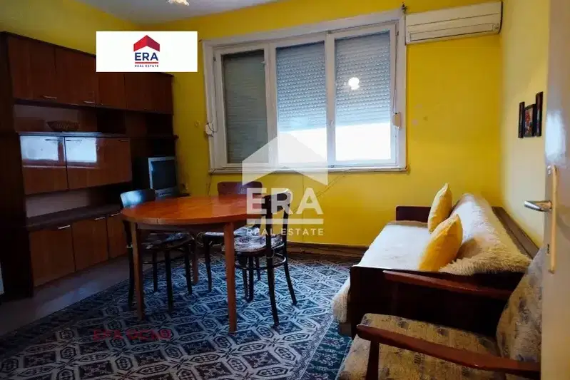 3-bedroom apartment in Lovech, Shirok Centyr