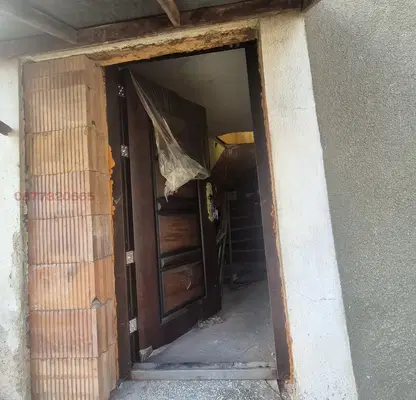 Photo 2 — Four-room apartment in Malko Tarnovo with new roof