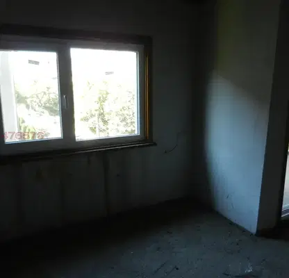 Photo 4 — Three-room apartment with three balconies in Mezdra, Vratsa region
