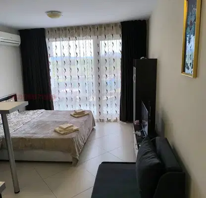Photo 3 — One-room apartment in Nesebar, Aurelija district, with elevator