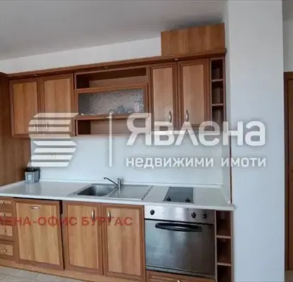 Снимка 3 — Двустаен апартамент с голяма тераса в кв. Аурелия, Несебър