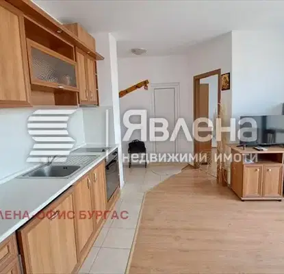 Снимка 5 — Двустаен апартамент с голяма тераса в кв. Аурелия, Несебър