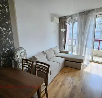 Photo 2 — 2-room apartment in Nesebar with terrace near the beach
