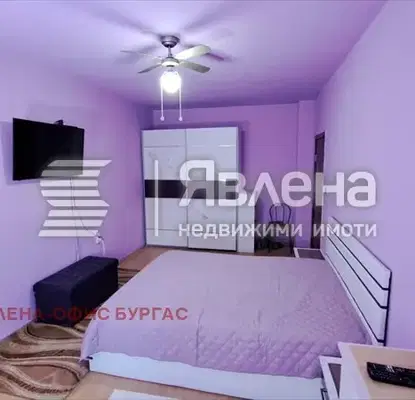 Снимка 2 — 4-стаен апартамент с две тераси в Несебър, кв. Черно море 2