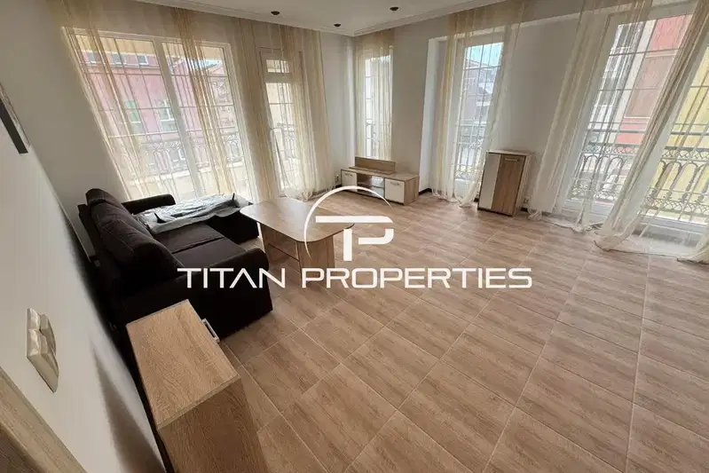 Three-room apartment with terrace in Chernomorie district, Nesebar
